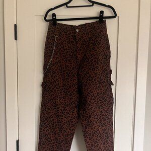 Sloane Cargo Pant (Leopard)